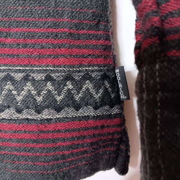 Woolrich Womens Small Shirt Jacket Wool Blend Gray Red Southwest Striped Zip Up - Picture 12 of 15